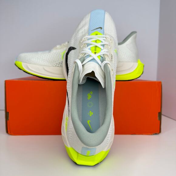 Nike Pegasus Plus Sail/Black-Pale Ivory-Volt Size 13 Men - Picture 4 of 8